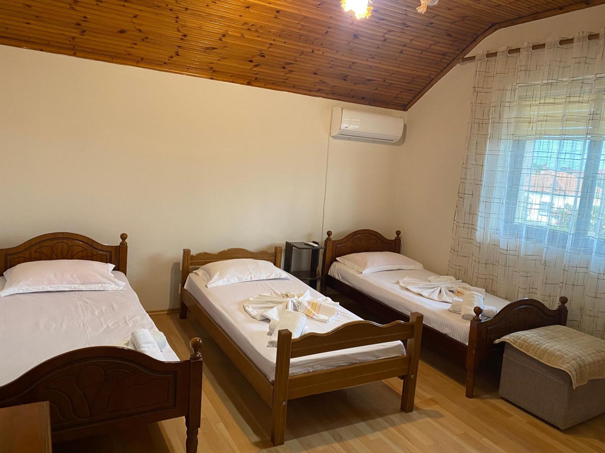 The Hideaway Guesthouse Bahçallëk Extérieur photo
